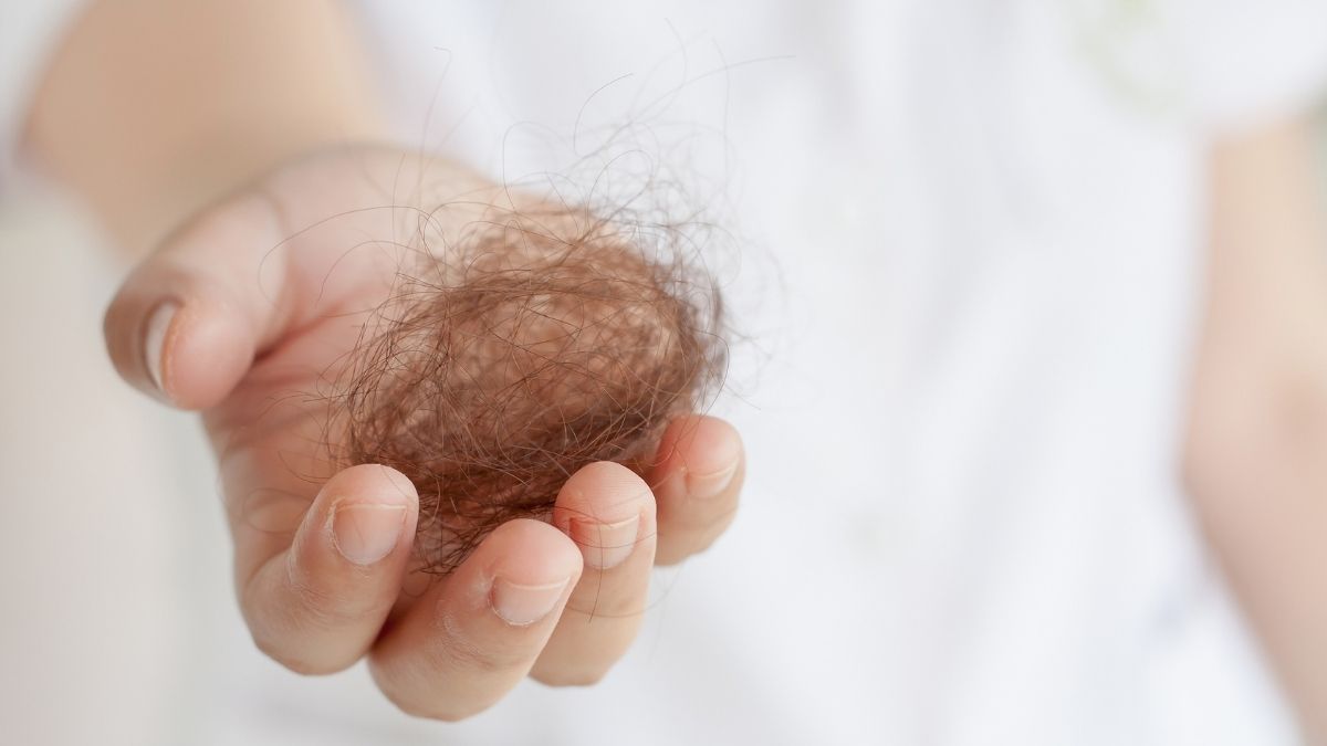 Maneiras naturais de estimular o crescimento do cabelo após a queda de cabelo